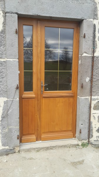 Menuiserie extérieur porte bois